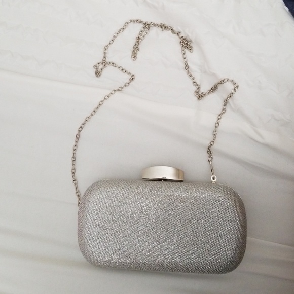 le chateau purses